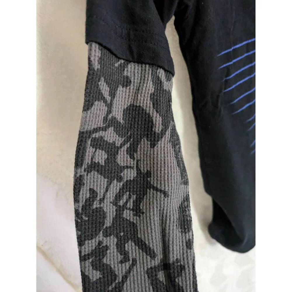 Youth Boy's Hybrid Tee- Size 8